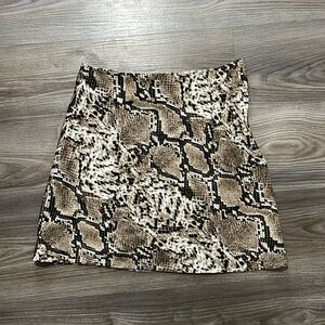 Snakeskin print skirt